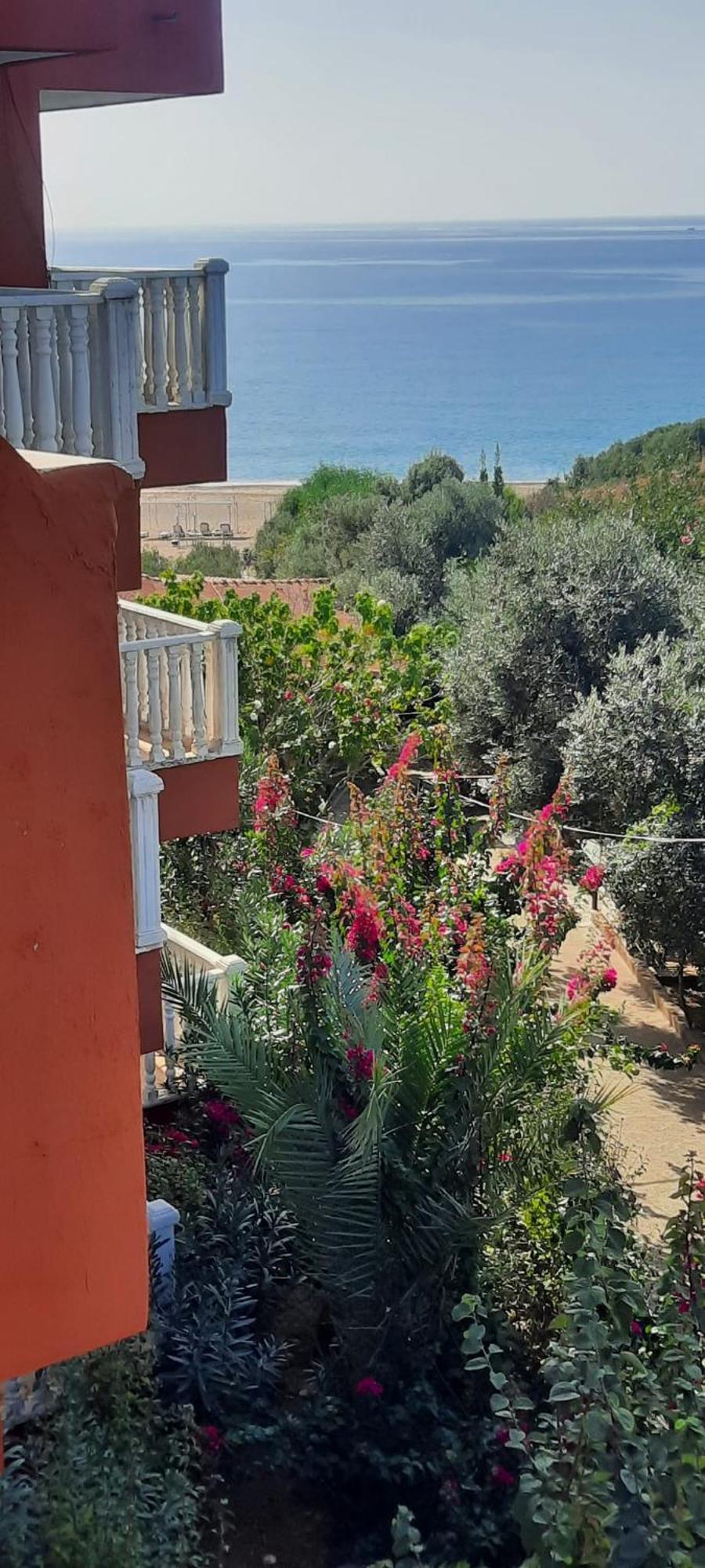 Hotel Schoenberg Kızılot Bagian luar foto