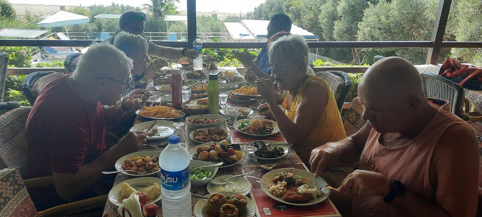 Hotel Schoenberg Kızılot Bagian luar foto