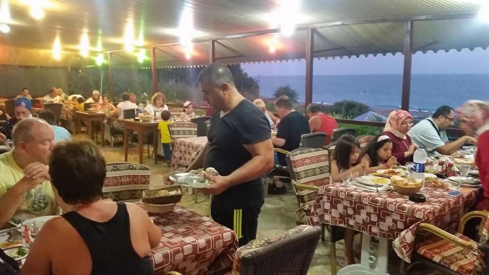 Hotel Schoenberg Kızılot Bagian luar foto