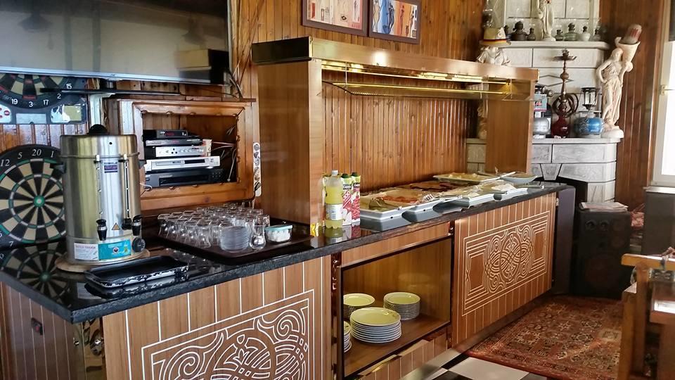 Hotel Schoenberg Kızılot Bagian luar foto